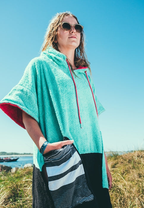 Wave Style Poncho DOS