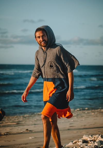 Wave Zip Poncho SHANY
