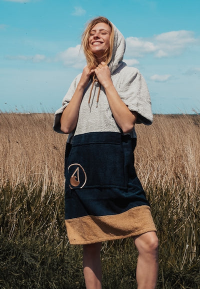 Wave Style Poncho SOUL