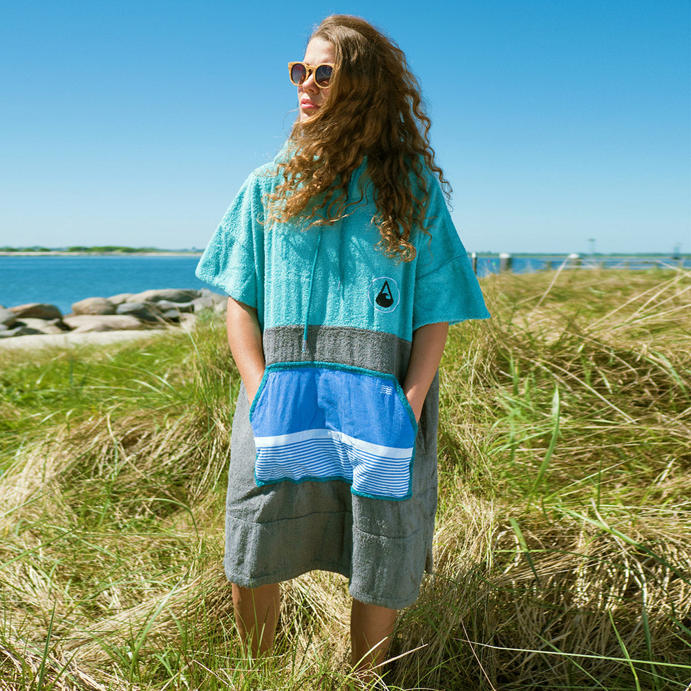 Wave Style Poncho TRES